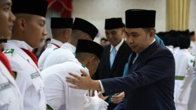 Gus Fawait Kukuhkan 70 Paskibraka Jember, Ajak Jadi Pelopor Cinta NKRI