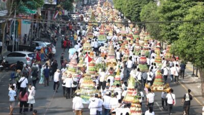 Kirab Ancak Agung Jember Pecahkan Dua Rekor MURI, 527 Ancak dan Suwar-Suwir Setinggi 3,7 Meter
