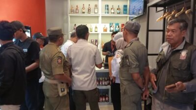 Dapat Laporan Warga, Pemkab Jember Hentikan Penjualan Miras Tanpa Izin