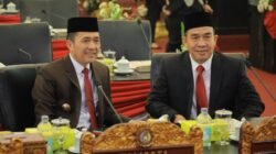 Wali Kota Ratu Dewa menghadiri Rapat Paripurna Istimewa DPRD Kota Palembang dalam rangka mendengarkan Pidato Kenegaraan Presiden Republik Indonesia