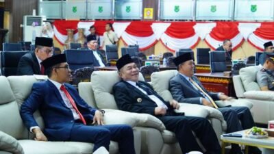 Bupati Muba H M Toha Tohet SH mengikuti Rapat Paripurna DPRD Muba dalam rangka mendengarkan Pidato Kenegaraan Presiden RI Prabowo Subianto