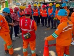 Di Balik Semarak Kemerdekaan RI, Petugas PLN UID S2JB Siaga Jaga Listrik Tetap Andal