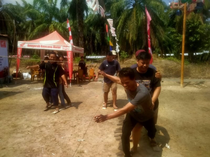 Warga RT 07 RW 10 Rumah Tumbuh Muara Enim Peringati HUT RI ke 81 Dengan Meriah
