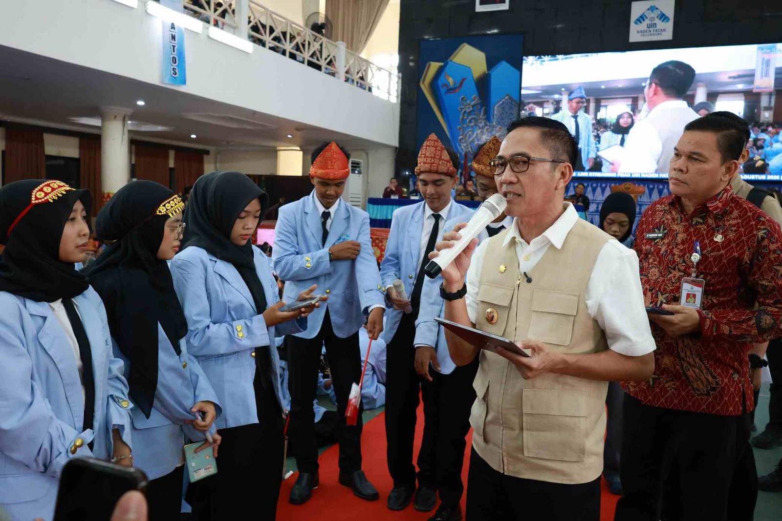 Wali Kota Palembang, Ratu Dewa, hadiri secara langsung kegiatan Pengenalan Budaya Akademik dan Kemahasiswaan
