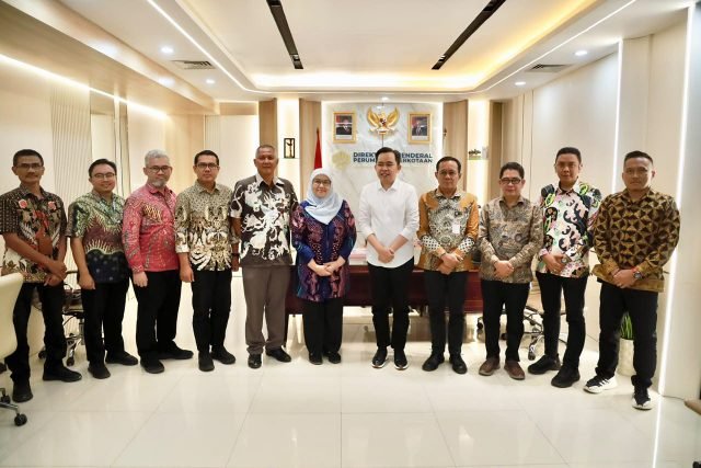 Gus Fawait Pamerkan Inovasi Jember di Hadapan Dua Kementerian, Program Homecare dan Bunga Desaku Tuai Apresiasi