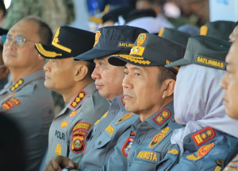 Walikota Ratu Dewa Tegaskan Peran Strategis Linmas Jaga Kota