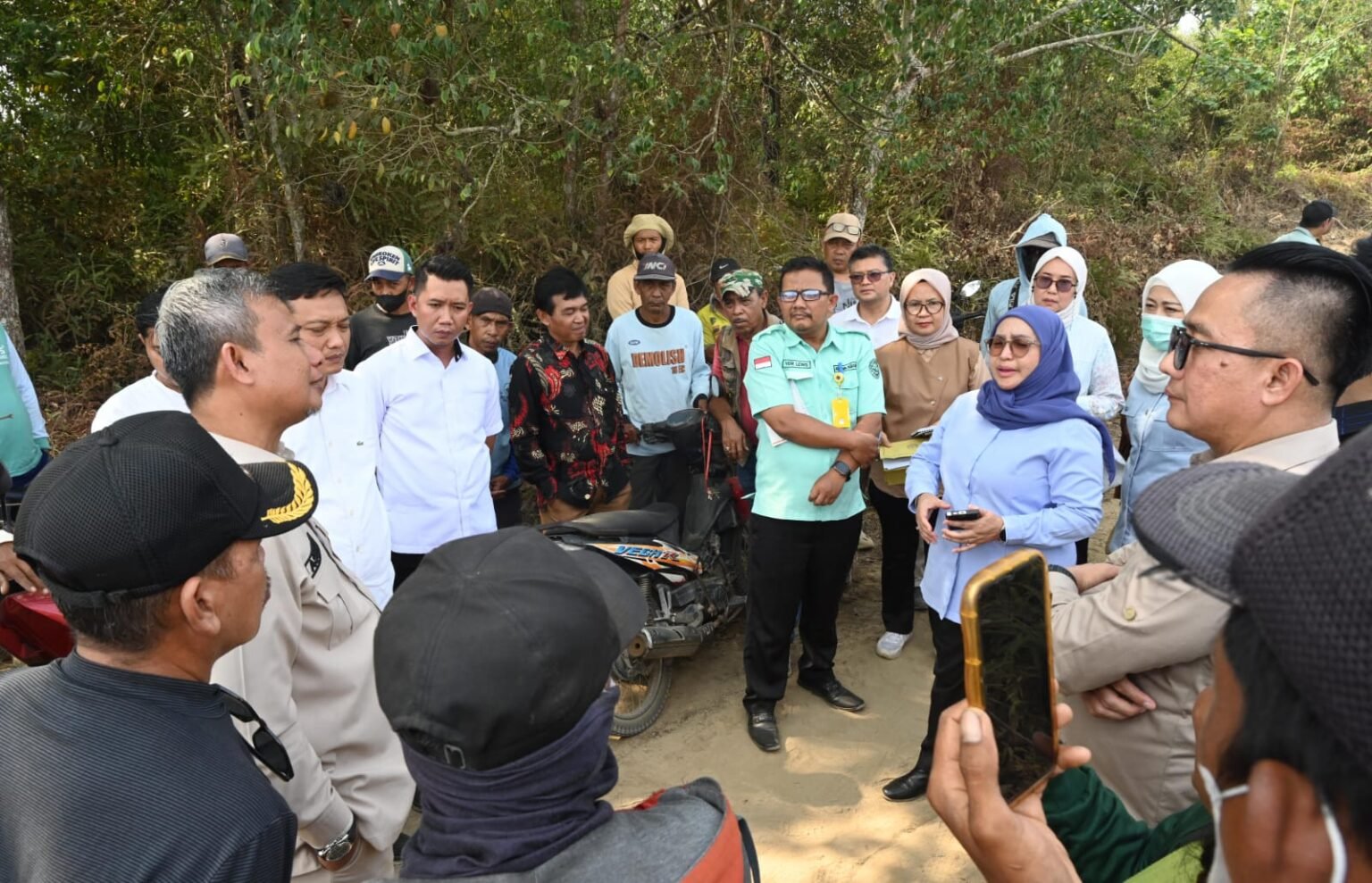Komisi II DPRD Sumatera Selatan dan BPN Ogan Ilir turun langsung verifikasi sengketa lahan dengan warga Desa Tanjung Baru, Indralaya Utara