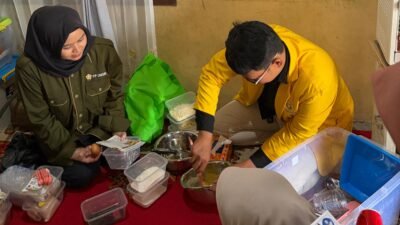 Unsri Latih UMKM di Ogan Ilir Bikin Cookies dari Tepung Beras