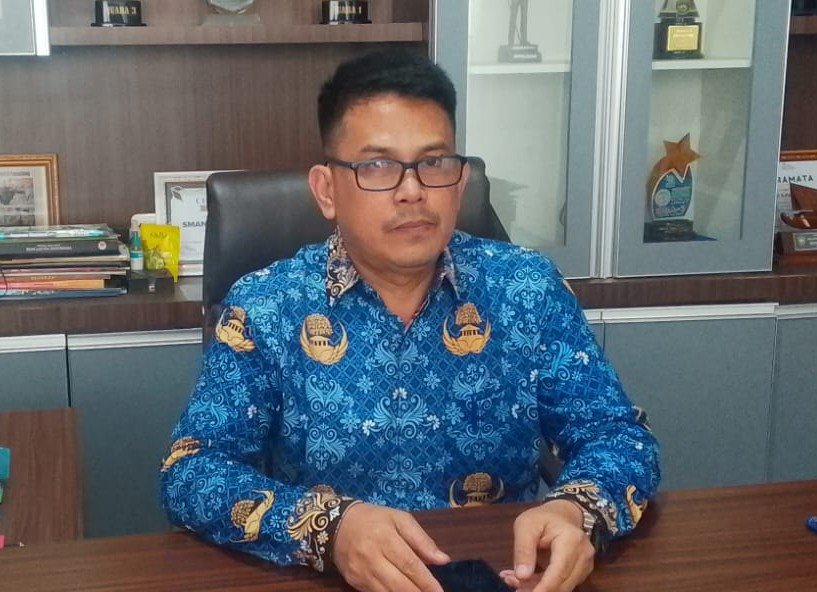 Kepala SMAN 6 Palembang, M. Yani