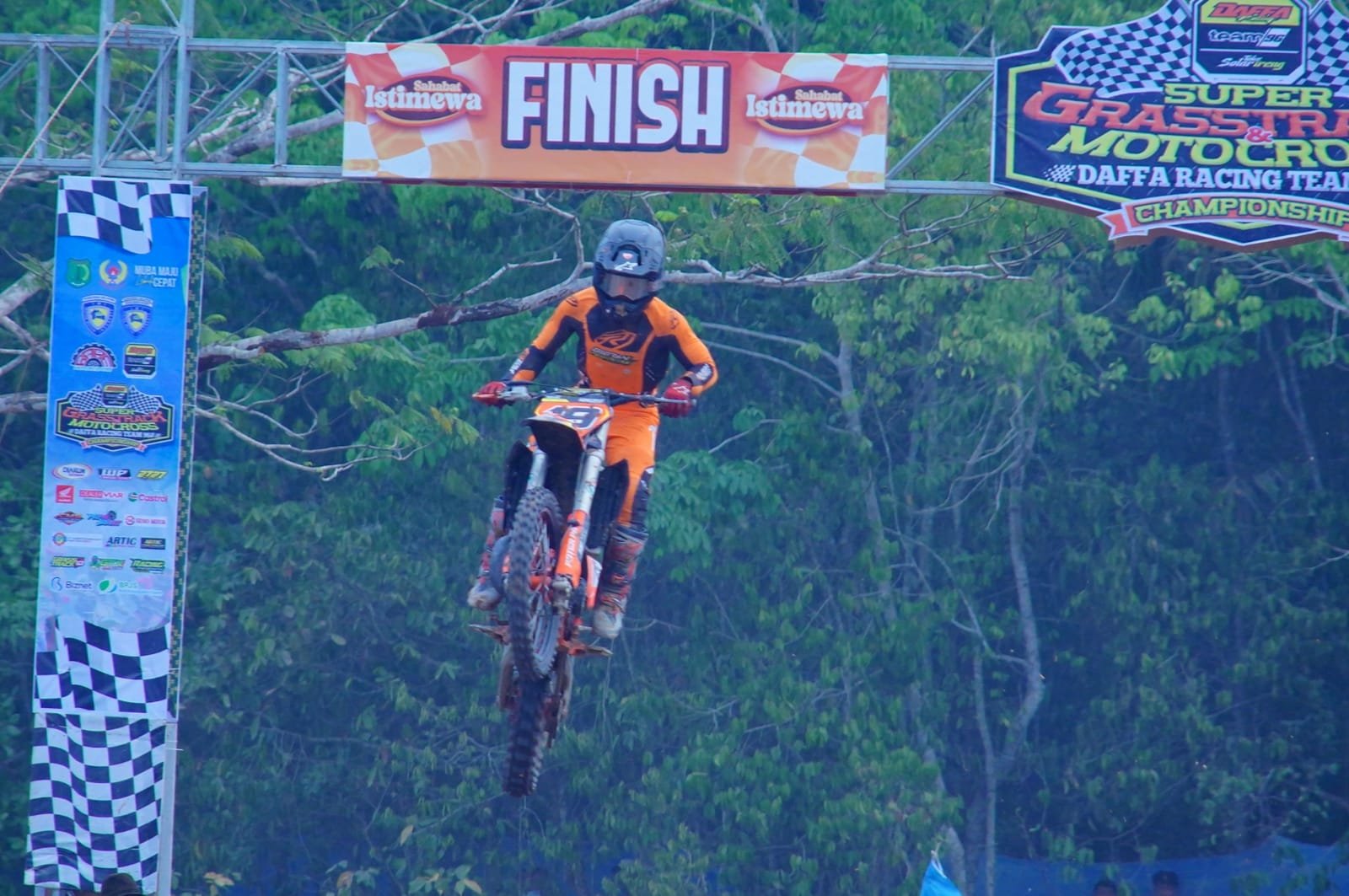 Grasstrack dan Motocross Daffa Racing Team 96 Champion 2026 yang digelar Minggu (20/9/2026).