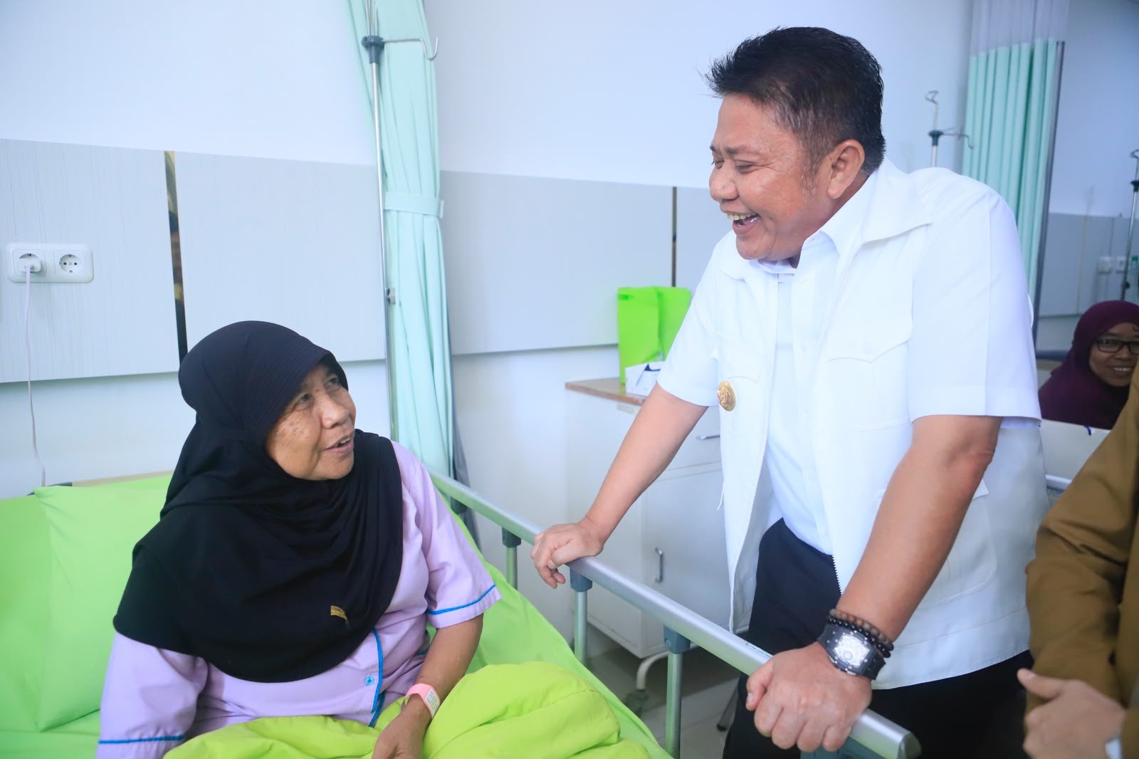 Gubernur Sumsel Dr. H. Herman Deru resmi meluncurkan Pelita Sumsel, program screening dan operasi mata gratis bagi masyarakat.