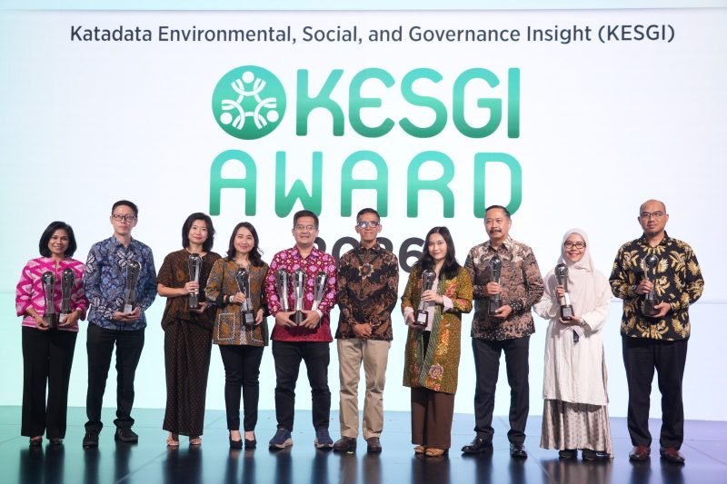 PTBA Raih Dua Penghargaan Katadata ESG Insight Award 2026