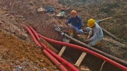 PT PLN (Persero) Unit Pelaksana Pelayanan Pelanggan (UP3) Palembang bersama Unit Layanan Pelanggan (ULP) Sukarami bergerak cepat melakukan penanganan jaringan yang terdampak kebakaran