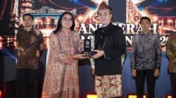 Wujudkan Transformasi Nyata, PTBA Raih Tiga Penghargaan Anugerah Humas Indonesia 2026
