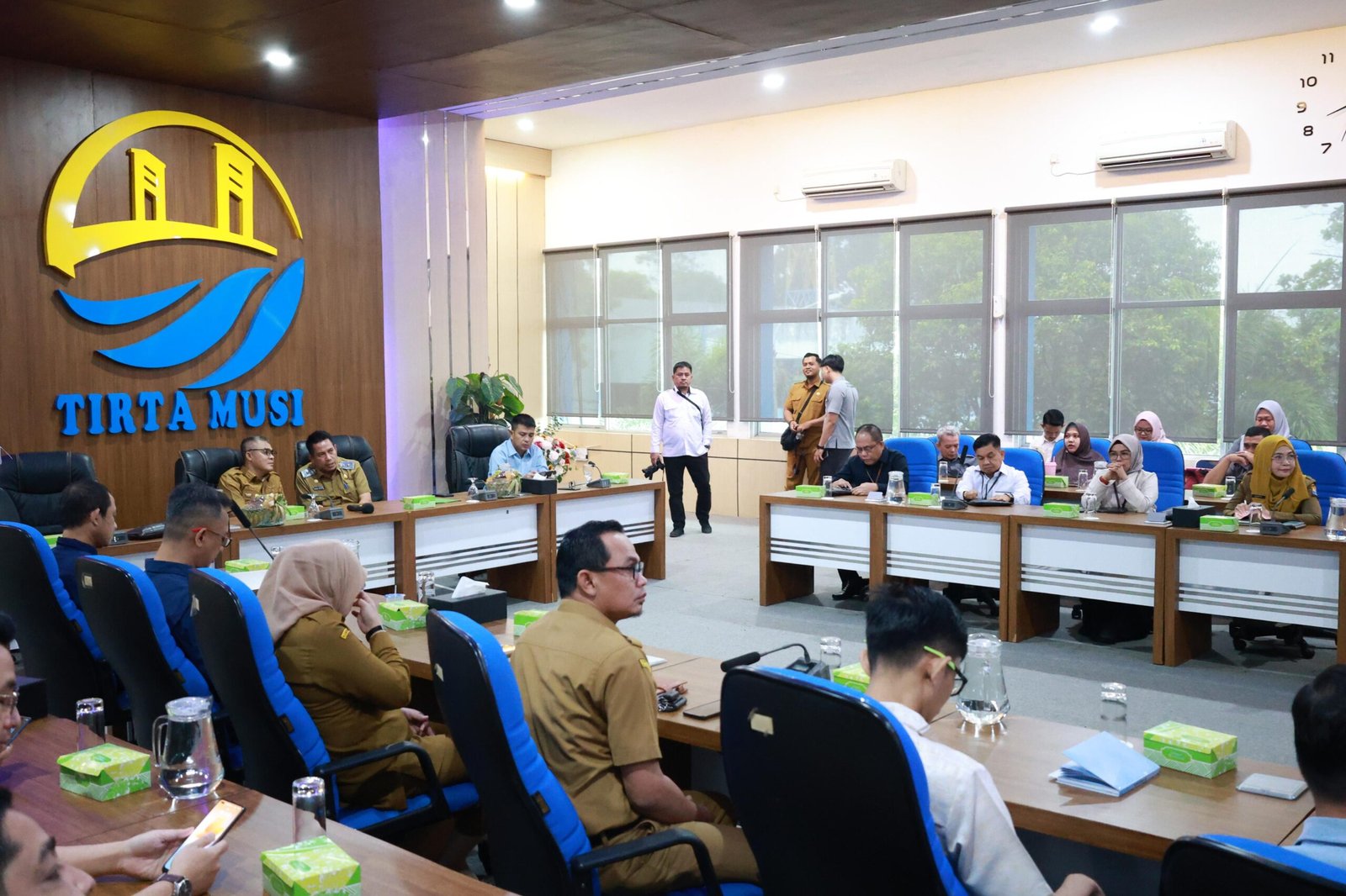 Rapat Koordinasi (Rakor) BUMD Kota Palembang Tahun 2026 yang dibuka Sekretaris Daerah (Sekda) Kota Palembang, Aprizal Hasyim, di Aula Perumda Tirta Musi Palembang, Senin (26/10/2026).