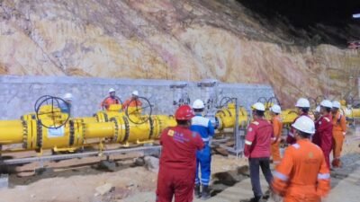 PT PLN (Persero) melalui subholding PLN Energi Primer Indonesia (PLN EPI) berhasil mengalirkan gas bumi dari Natuna melalui pipa _West Natuna Transportation System_ (WNTS)–Pemping untuk mendukung kebutuhan pembangkit listrik PLN Batam pada Selasa (27/10) dini hari.