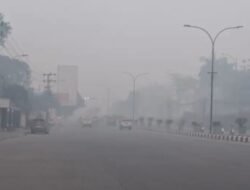 Minggu Pagi yang Mencekik, Palembang Kembali Ditelan Asap Kiriman Karhutla